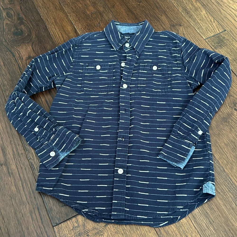Gap Kids button down. Size 8-9